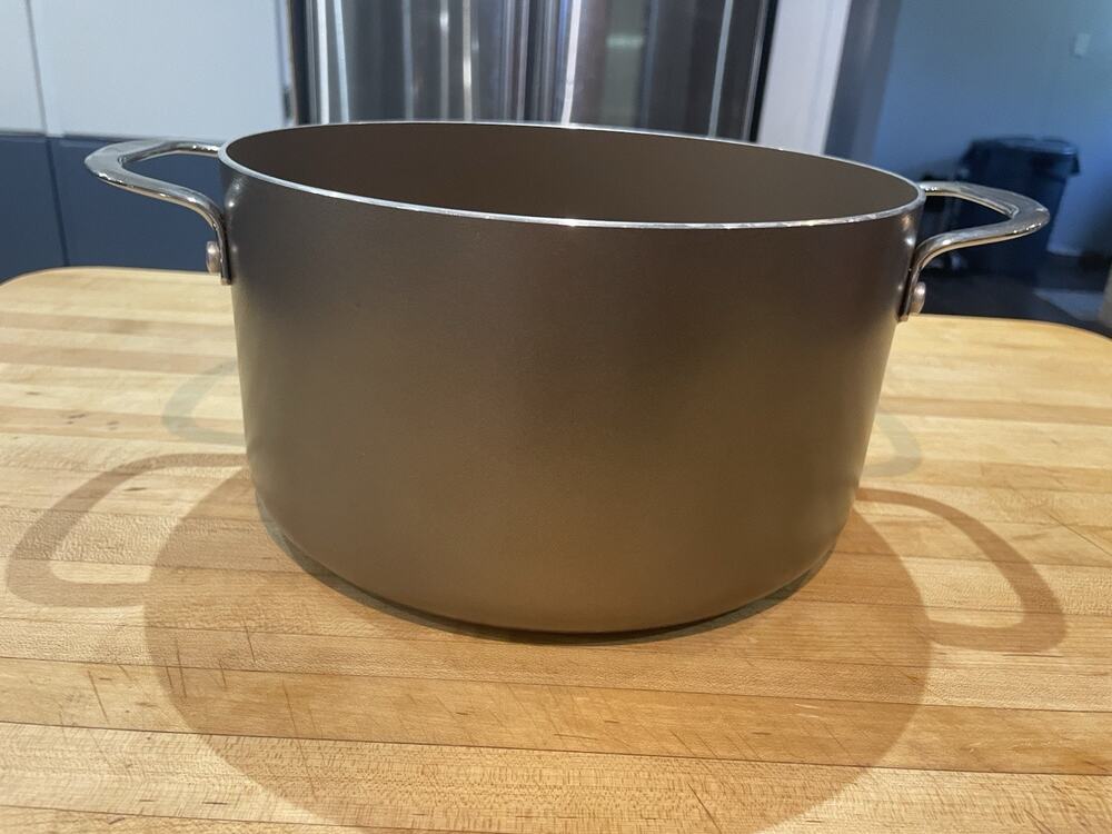 Food Network Non-Stick Ceramic Coated 6 Quart/5.6 Liter Pot No Lid Brown Bronze
